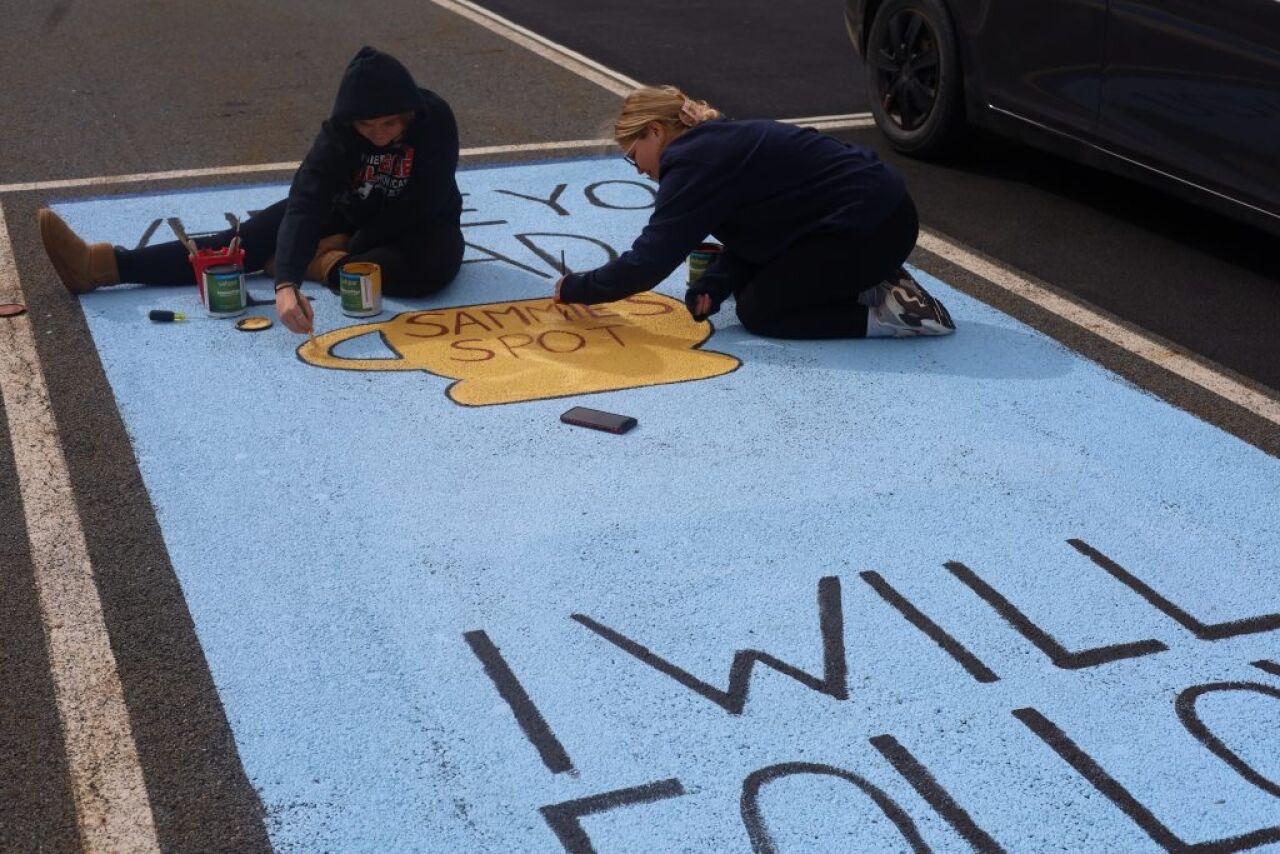 PB Seniors Decorate Parking Spots